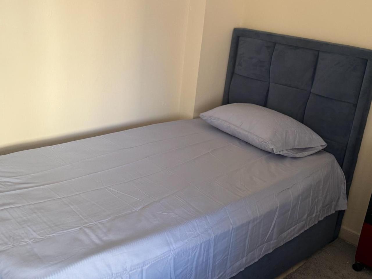Apartament Provis Szardża Zewnętrze zdjęcie
